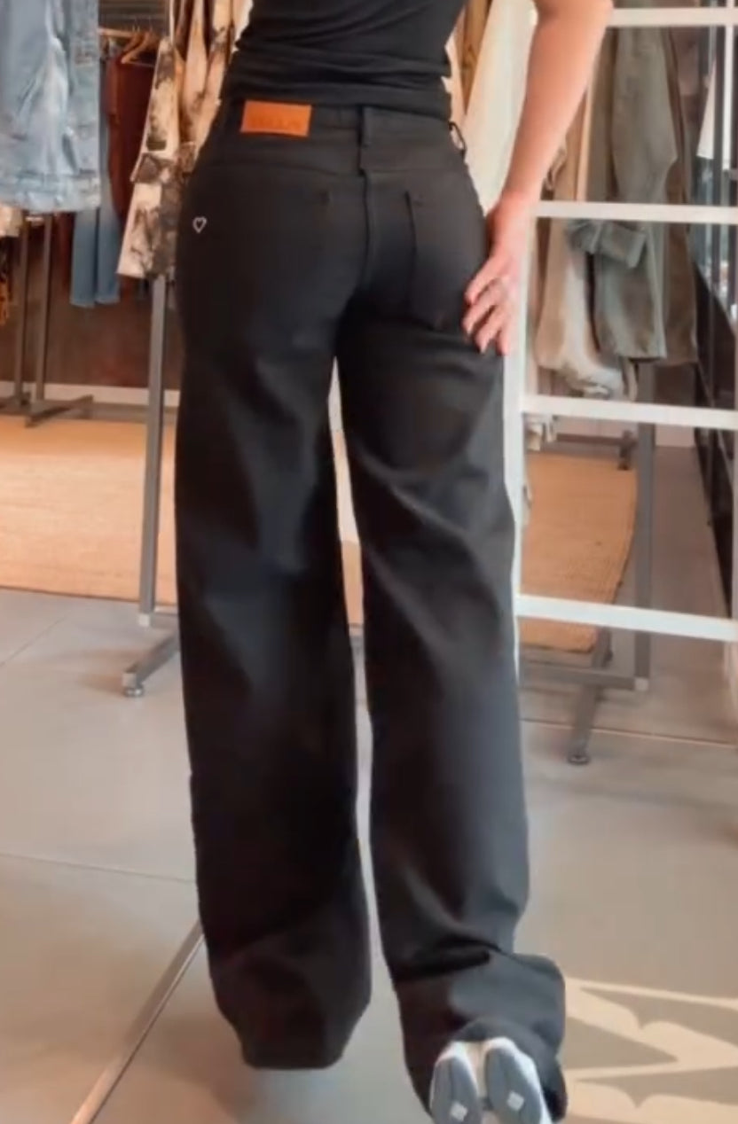 Jeans palazzo nero