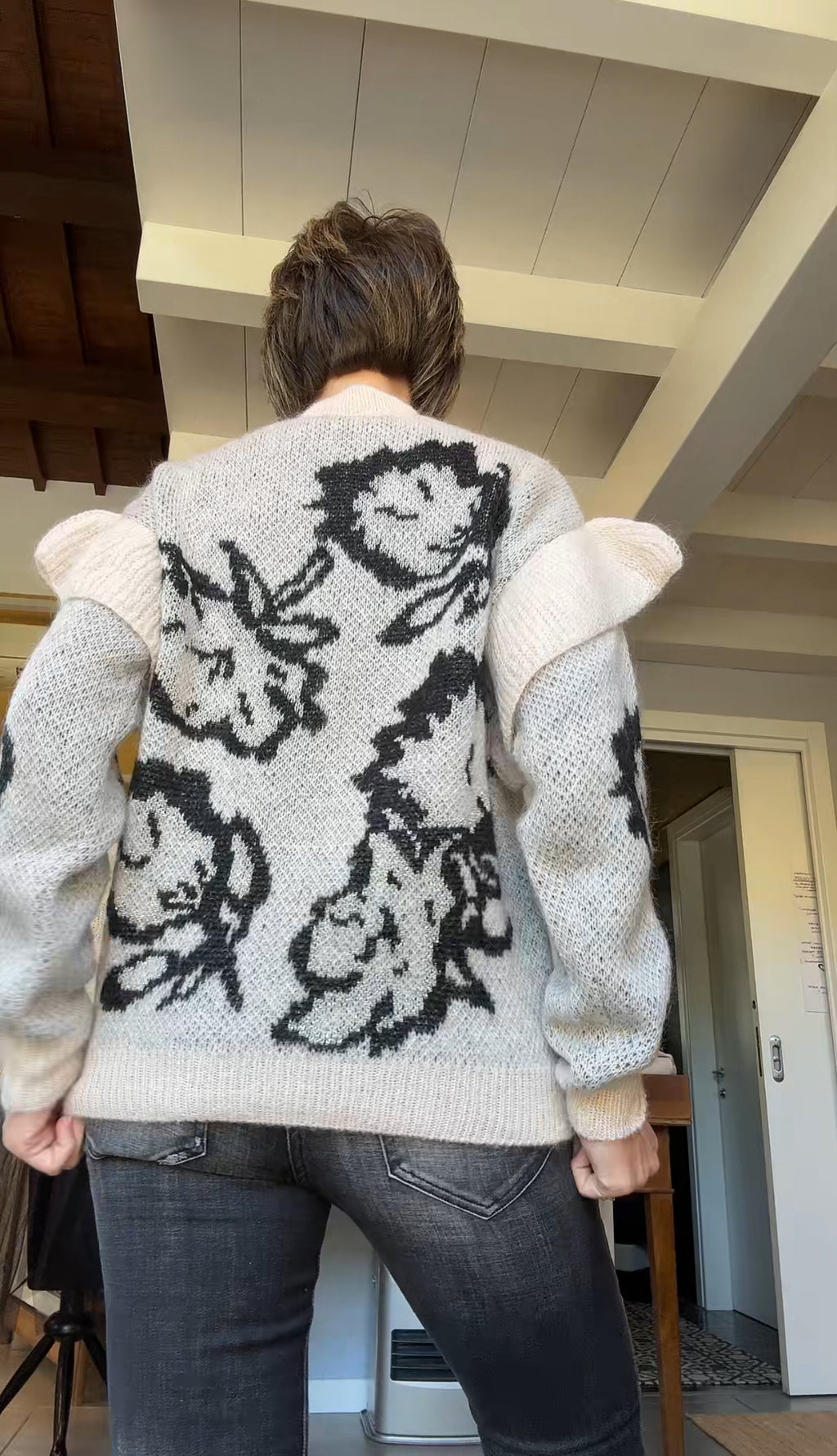 Maglione volant