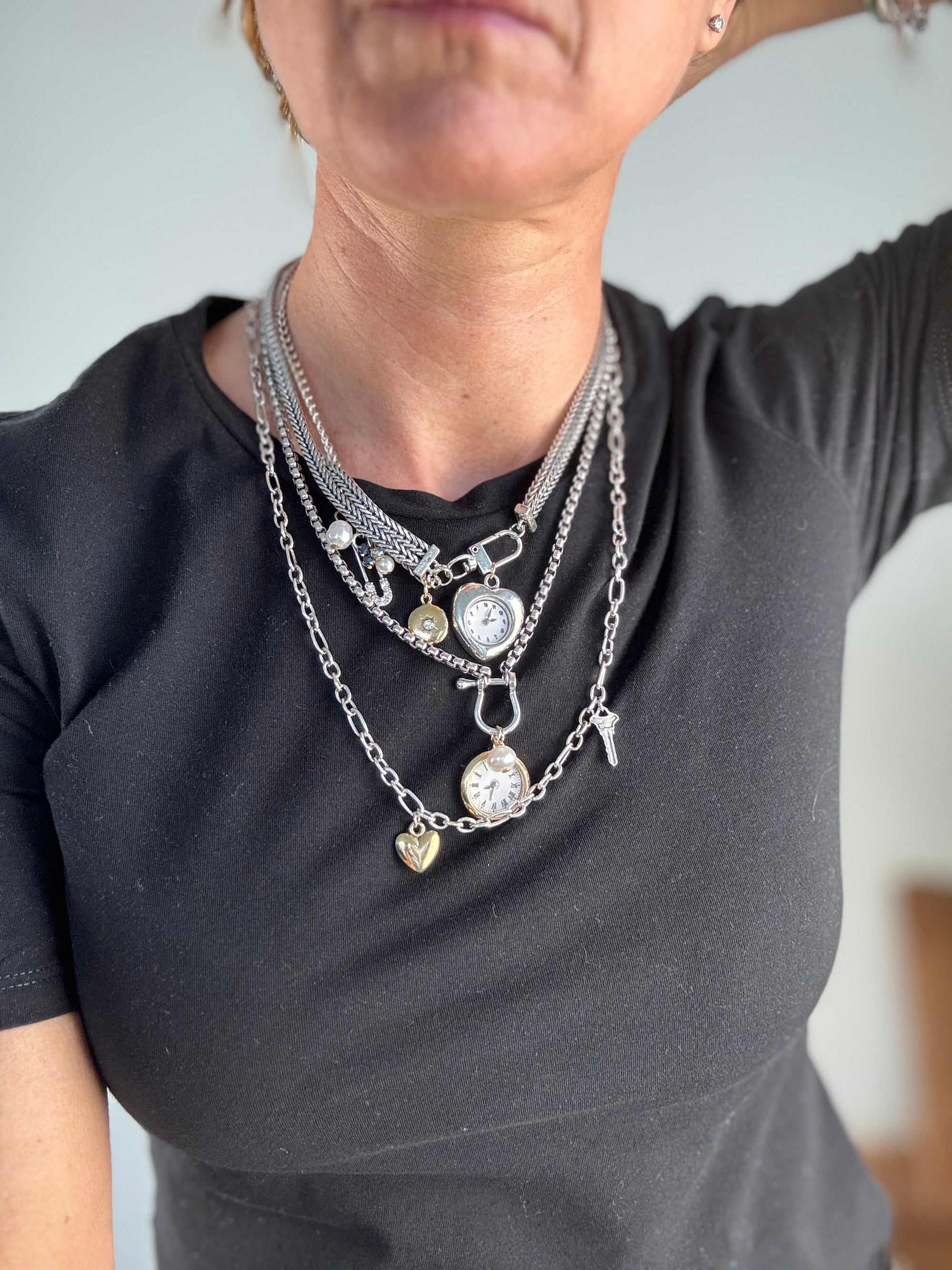 Collana CLOCK