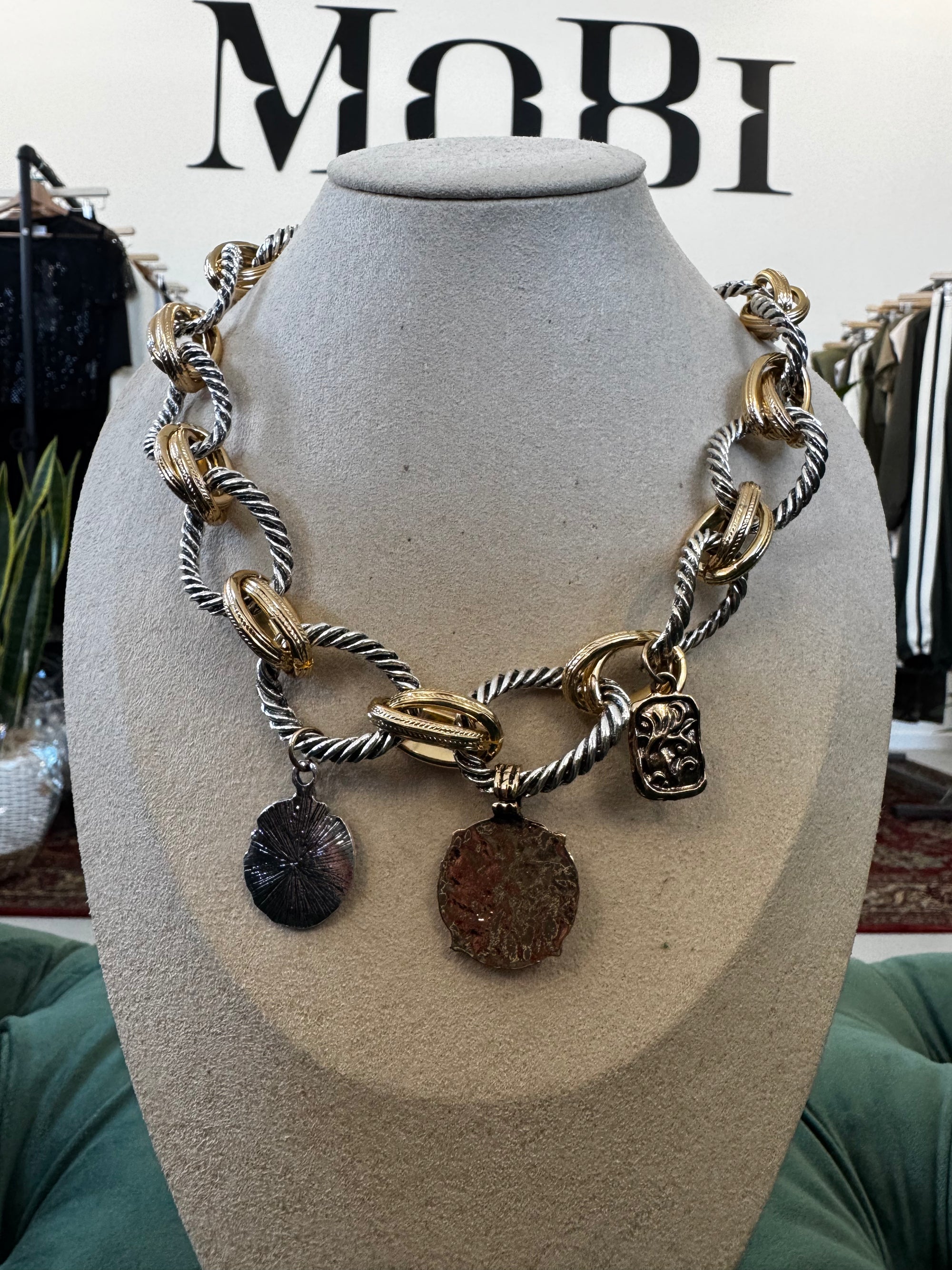 Collana METAL
