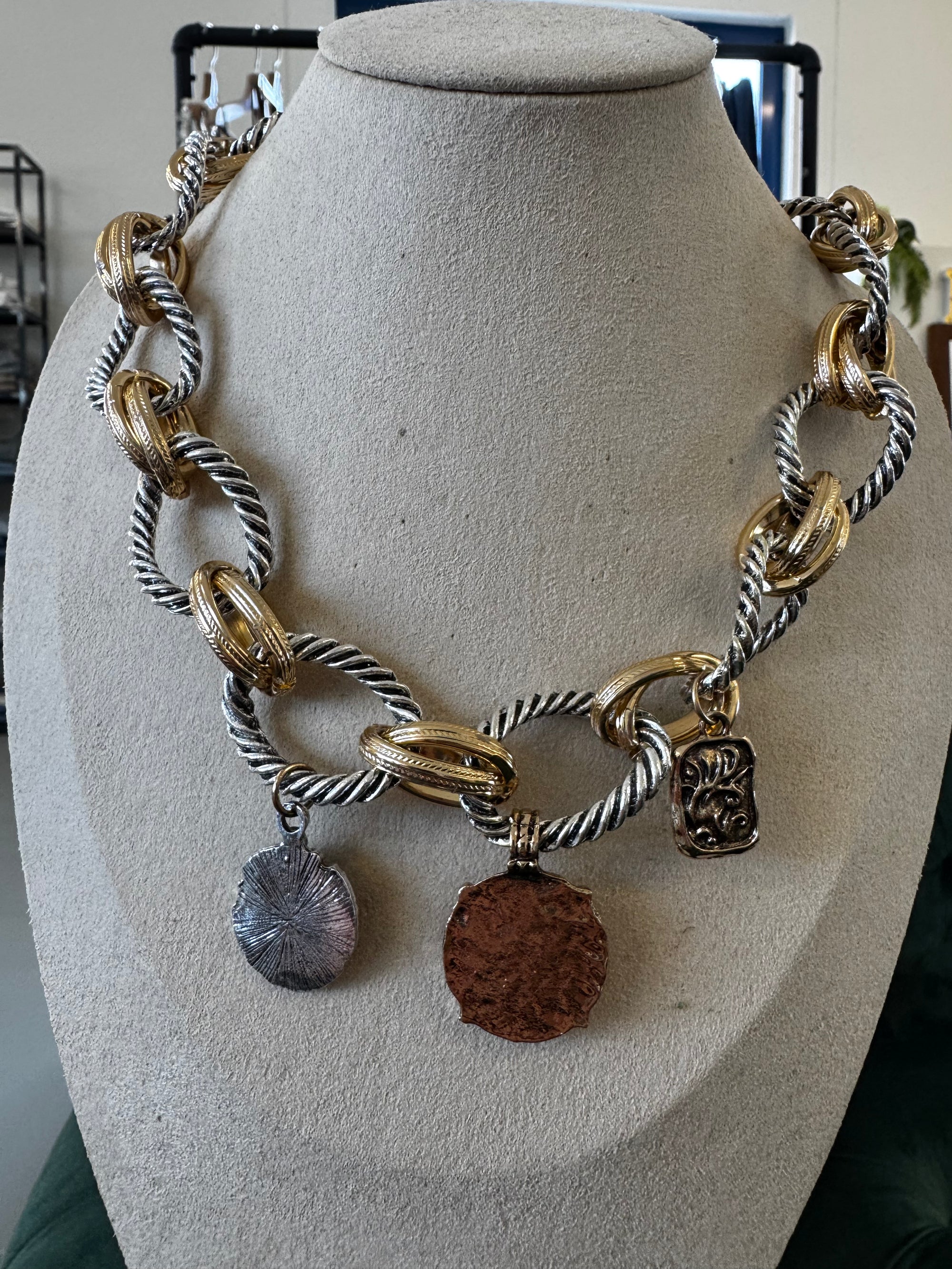 Collana METAL