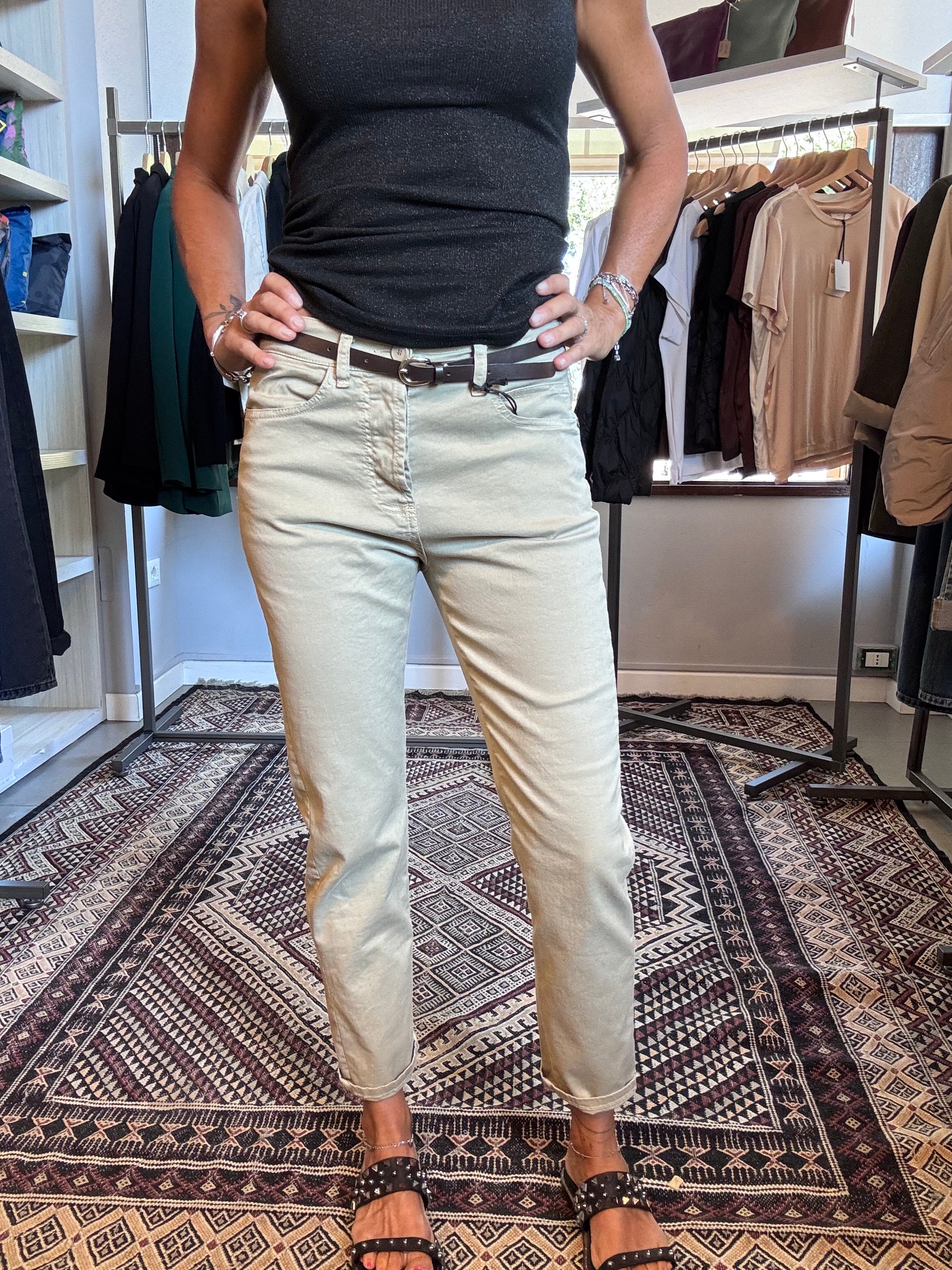 Pantalone Mumbay - Please