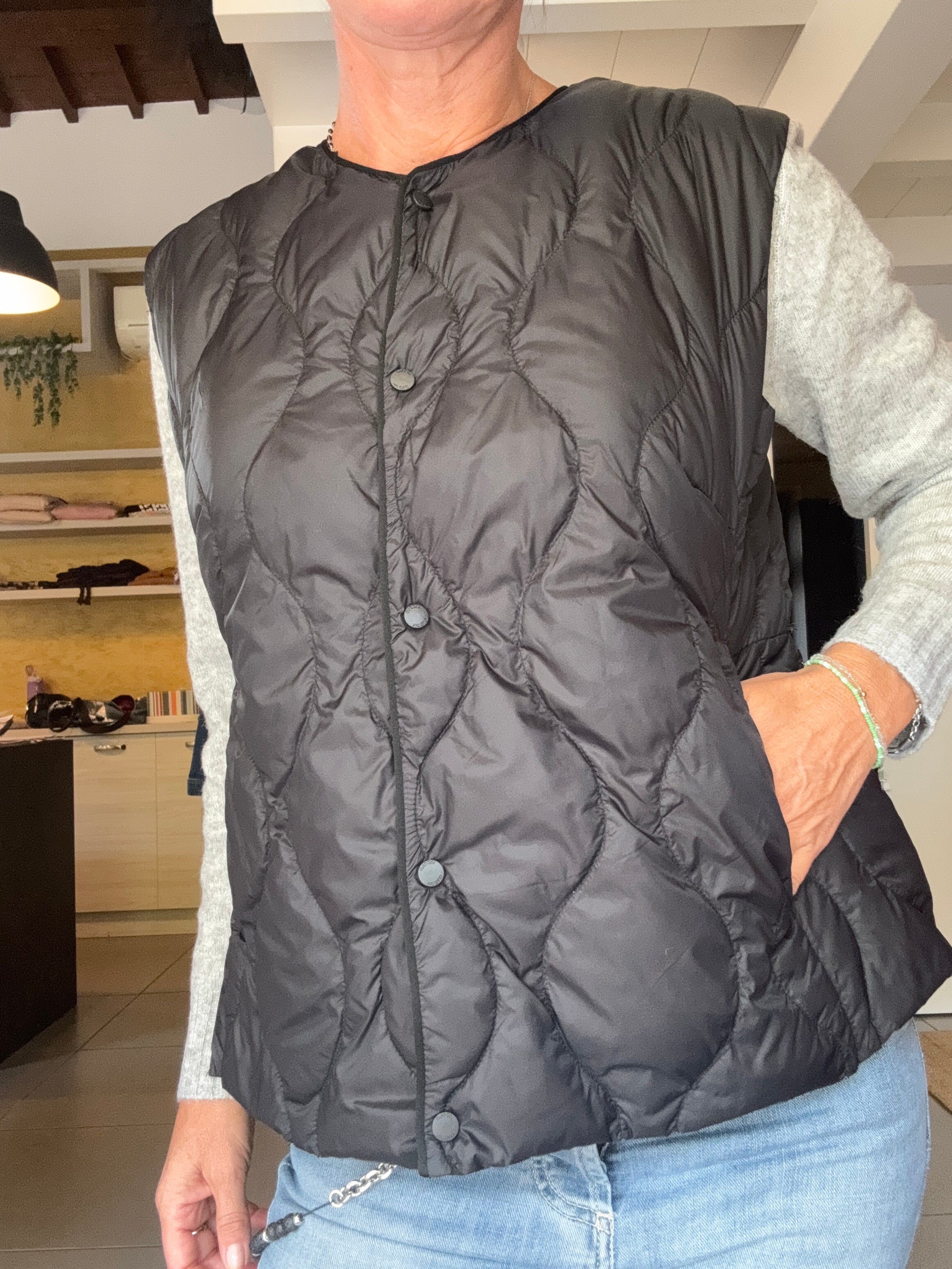 Piumino smanicato ultra light Vicolo
