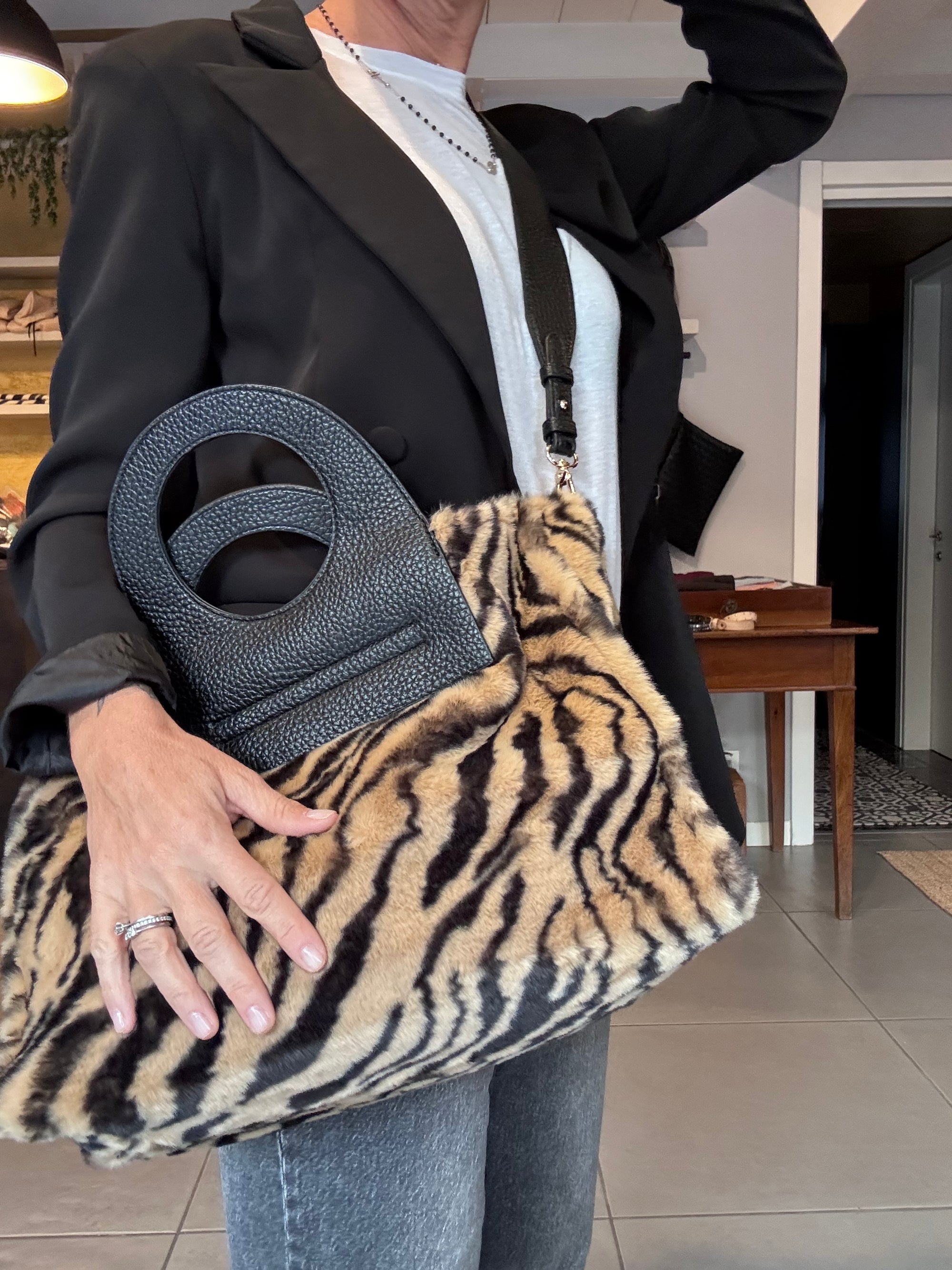 Borsa ONICE