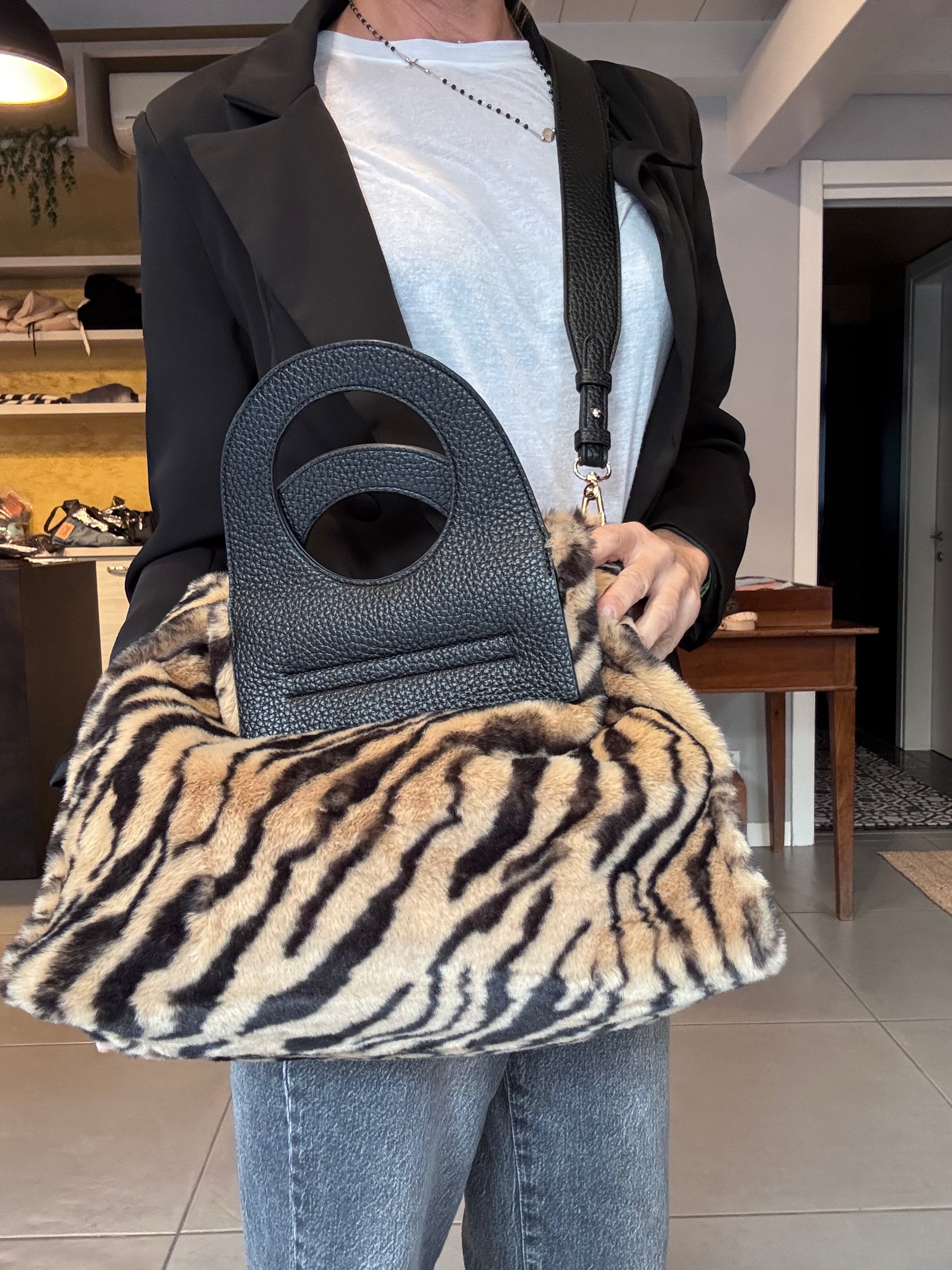 Borsa ONICE